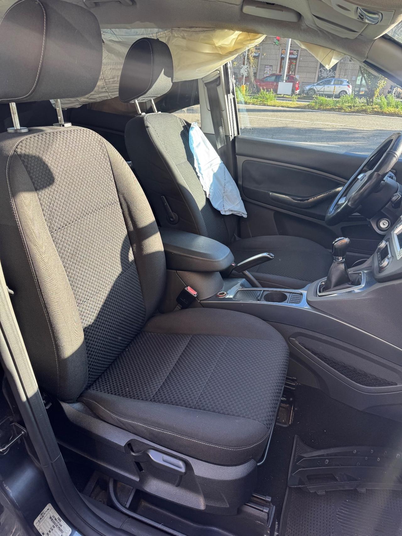 Ford C-Max 1.6 TDCi (90CV) Titanium