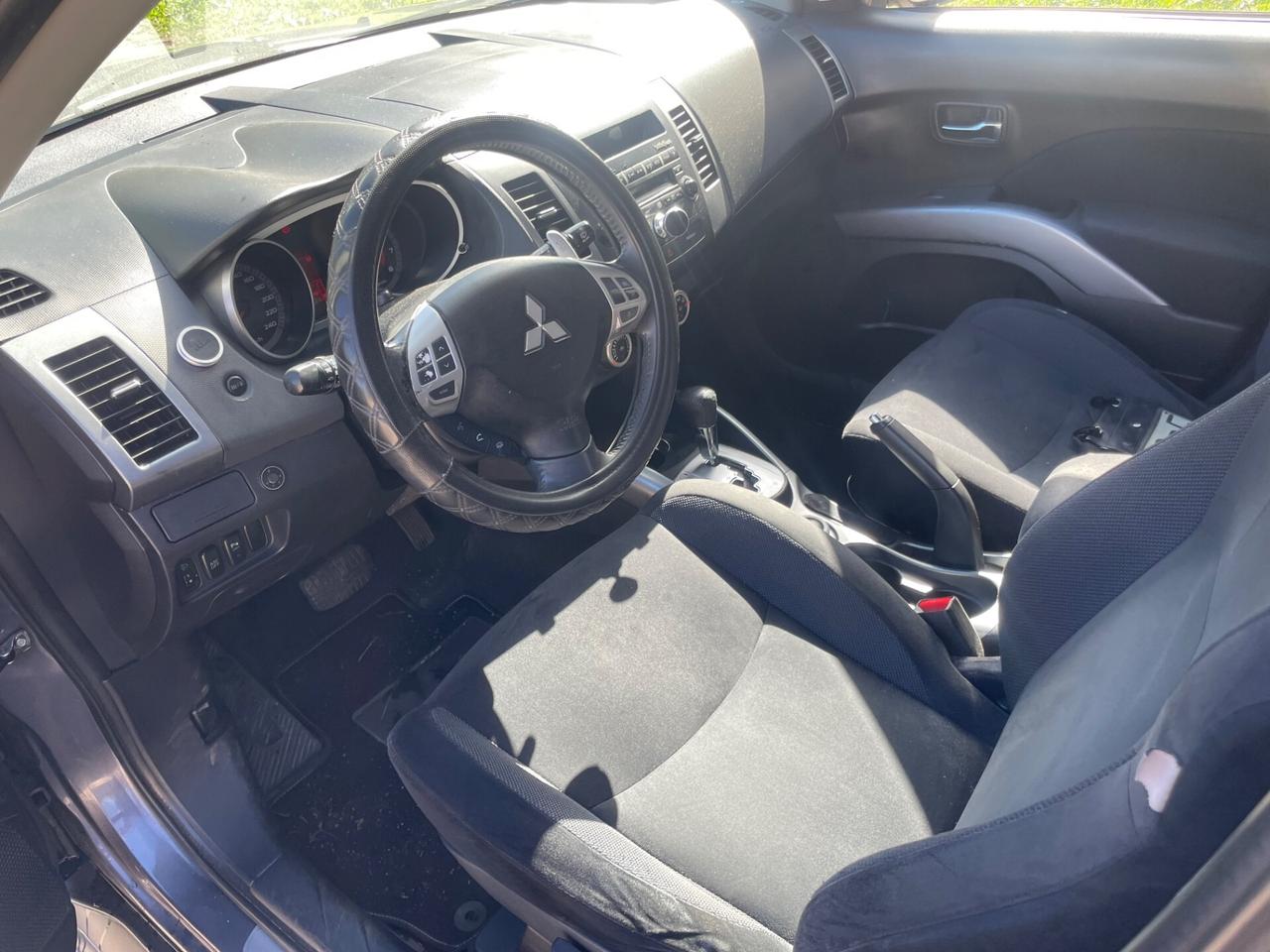 Mitsubishi Outlander 2.4 benzina gpl 7 posti