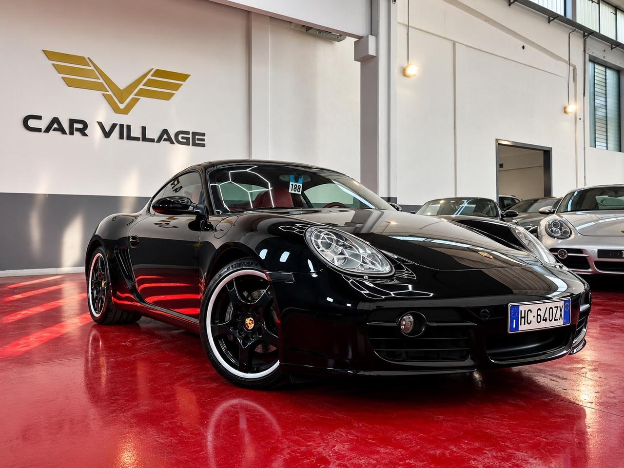 Porsche Cayman 2.7