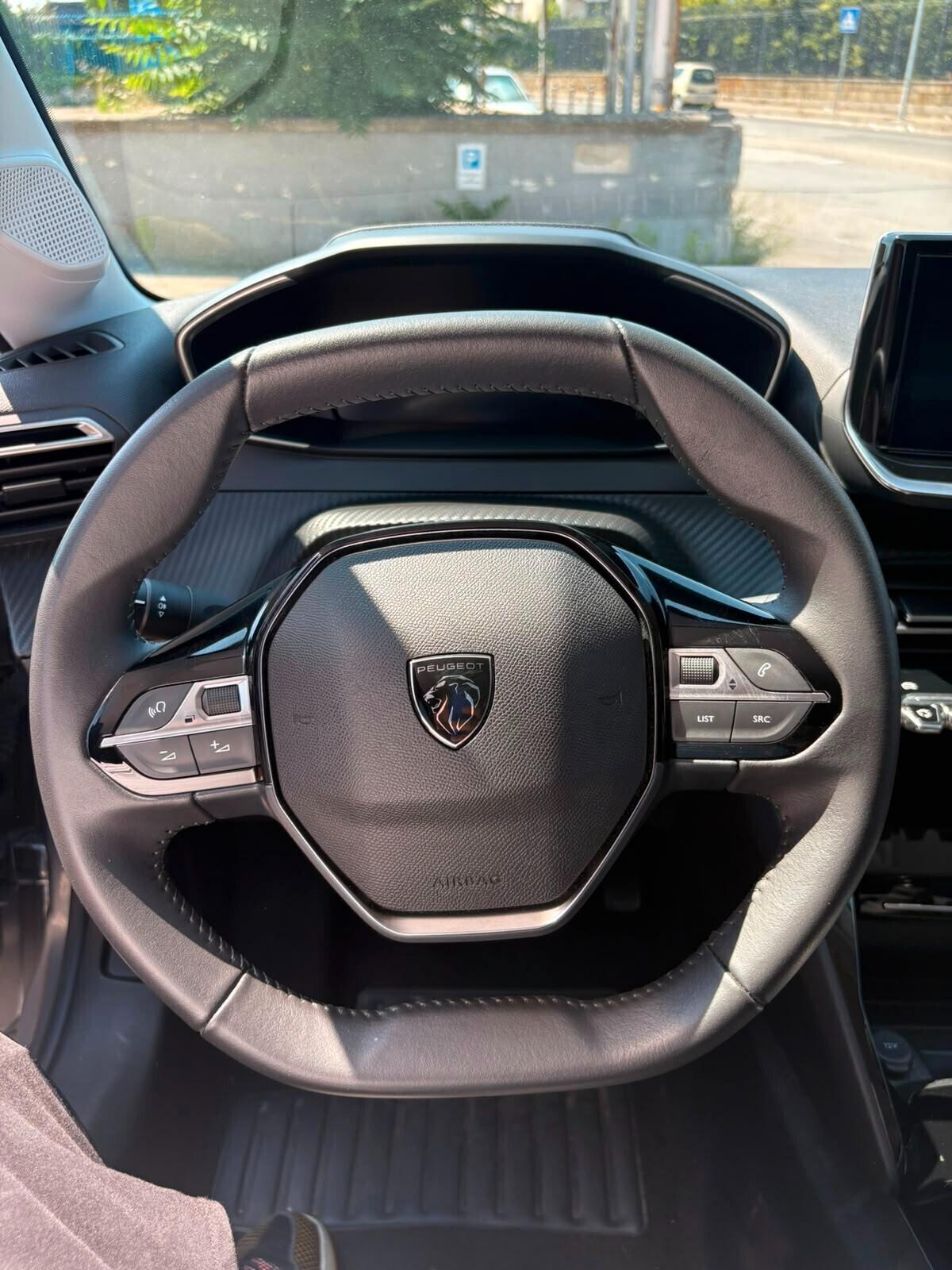 Peugeot 208 PureTech 100 Stop&Start 5 porte Allure