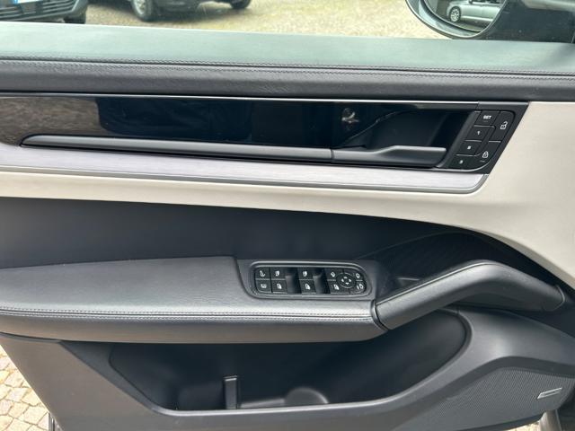 PORSCHE Cayenne 3.0 V6 E-Hybrid