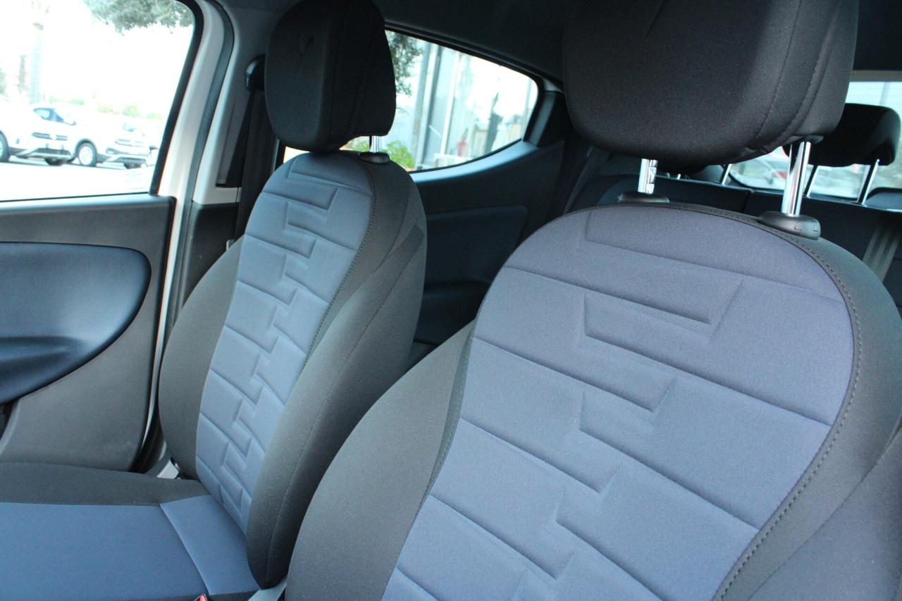 Lancia Ypsilon 1.0 FireFly 5 porte S&S Hybrid Gold Plus