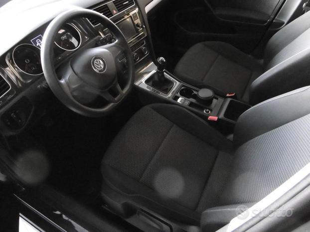 VOLKSWAGEN Golf 1.6 TDI 90 CV 5p. Trendline Blue