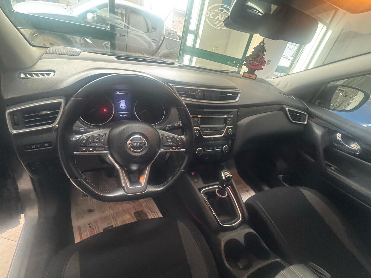 Nissan Qashqai Suv