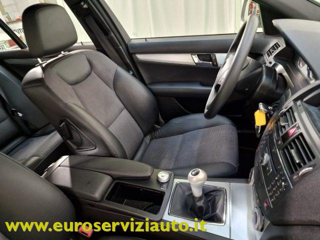 MERCEDES-BENZ C 220 CDI S.W. Avantgarde AMG