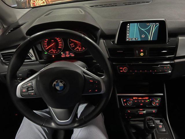 BMW 214 d Active Tourer Advantage