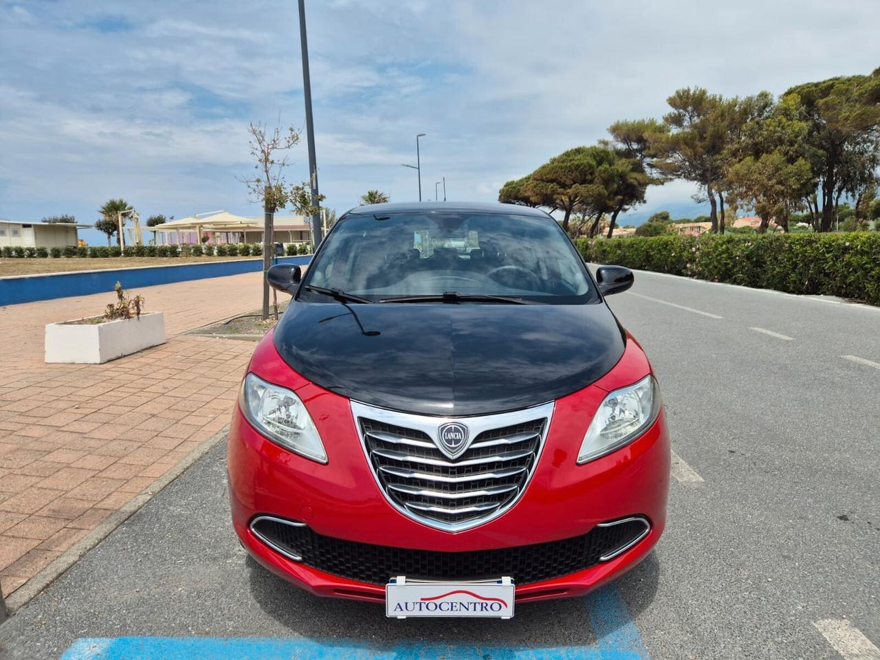 Lancia Ypsilon 1.3 MJT 16V 95 CV 5 porte S&S Gold