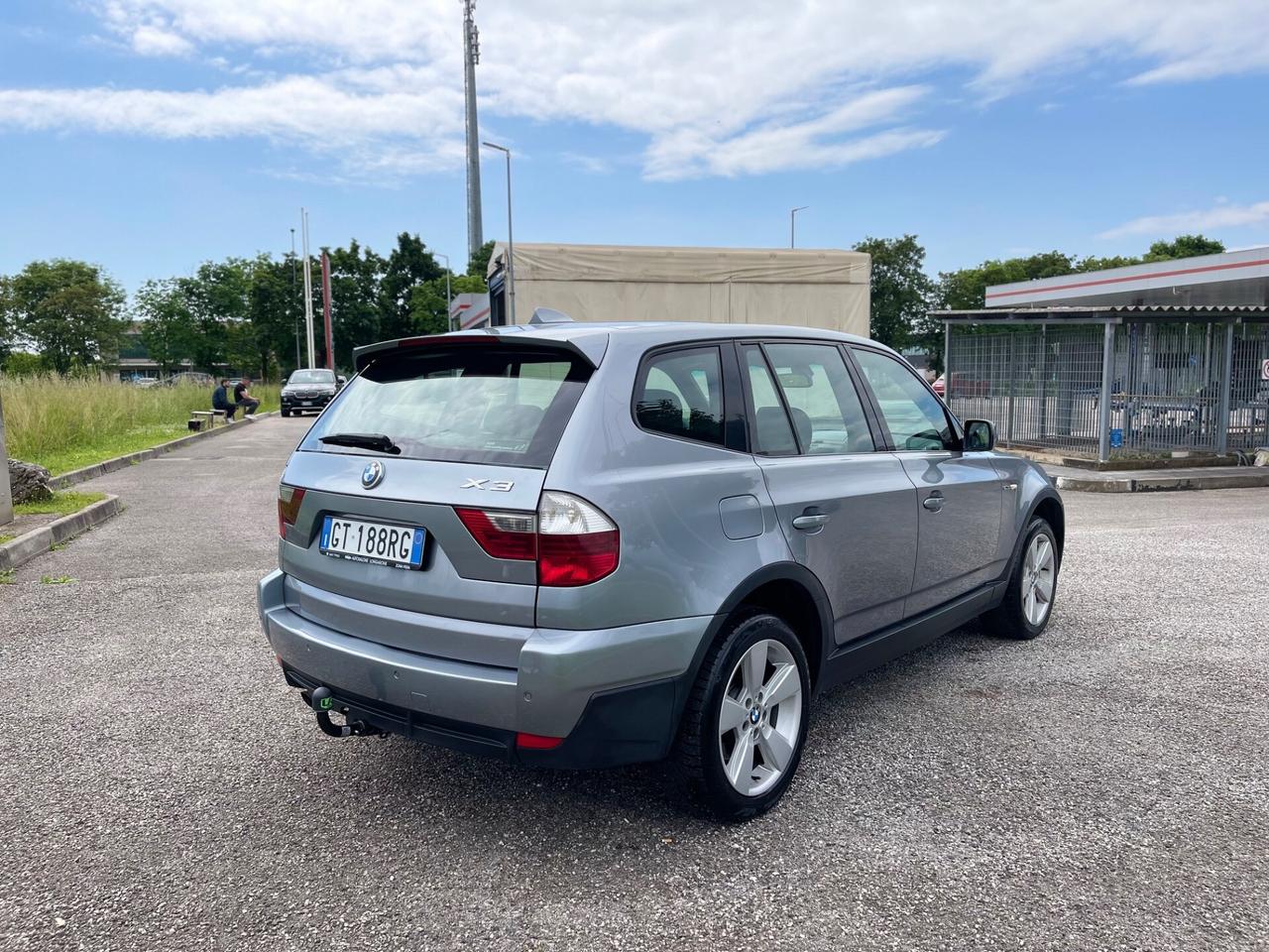 Bmw X3 2.0d cat Futura