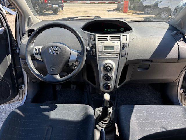 TOYOTA Yaris 1.4 D-4D 5 porte Sol