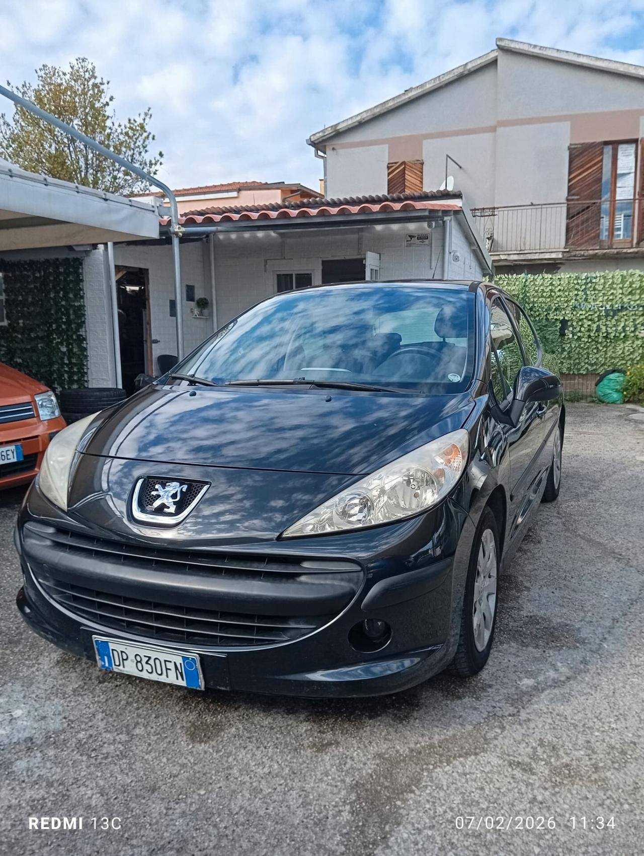 Peugeot 207 1.4 HDi 70CV 5p. ONE Line