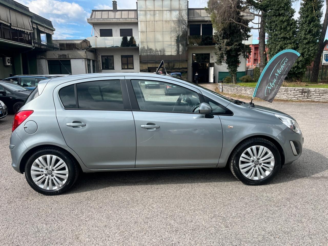 Opel Corsa 1.2 85CV 5 porte GPL-TECH