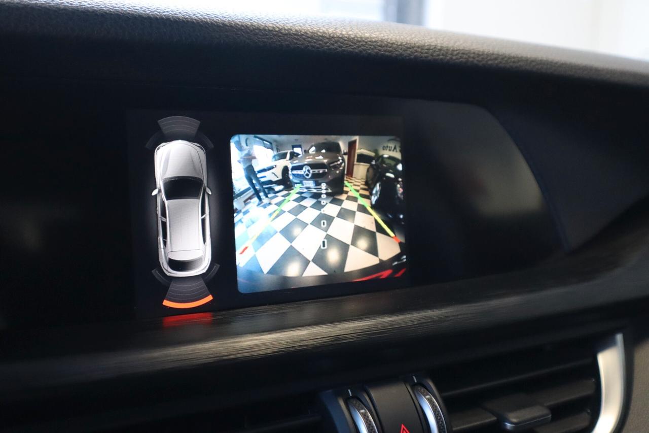 Alfa Romeo Stelvio 2.2 Turbodiesel 160 CV AT8 RWD Business