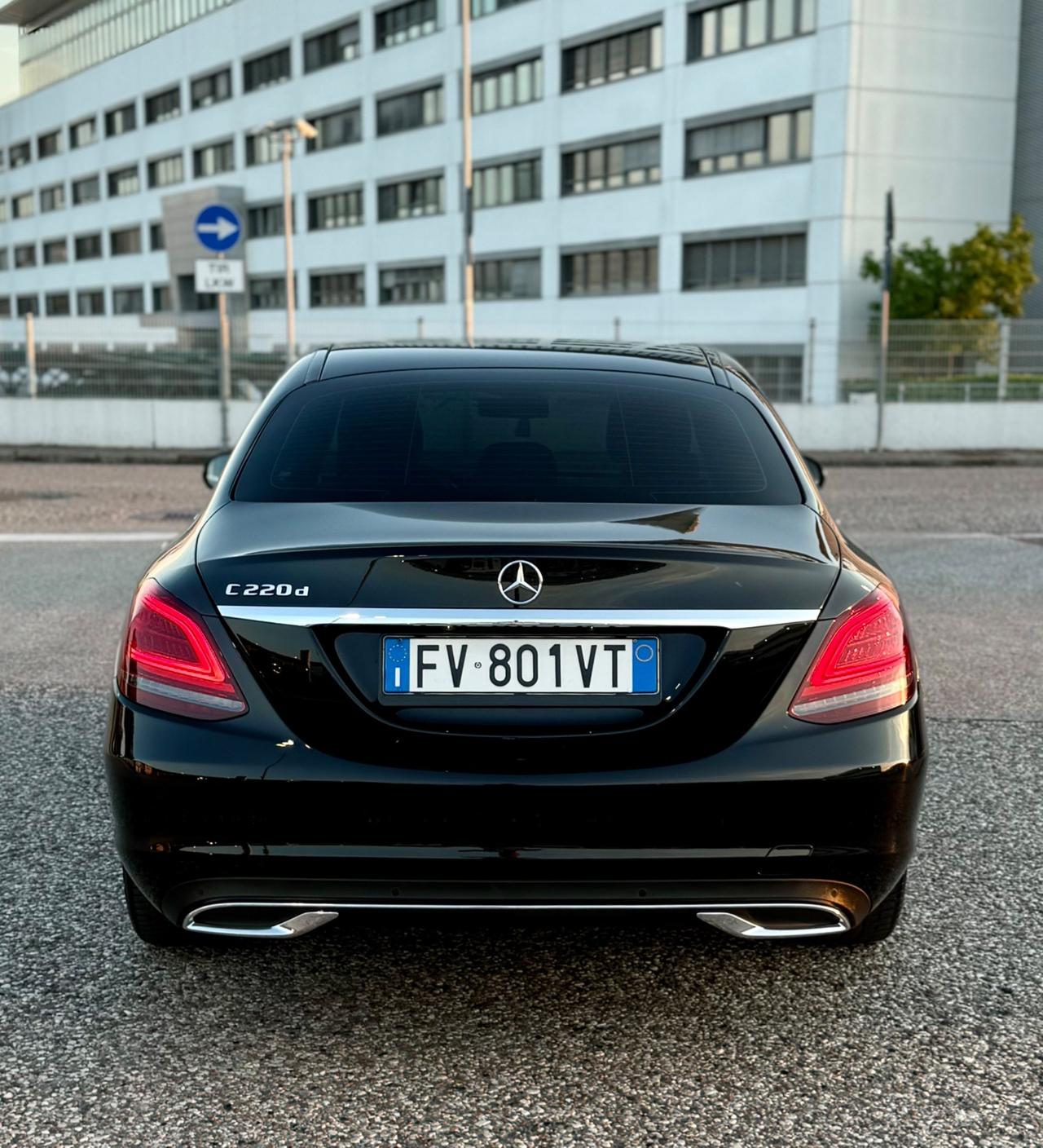 Mercedes-benz C 220 d Auto Premium