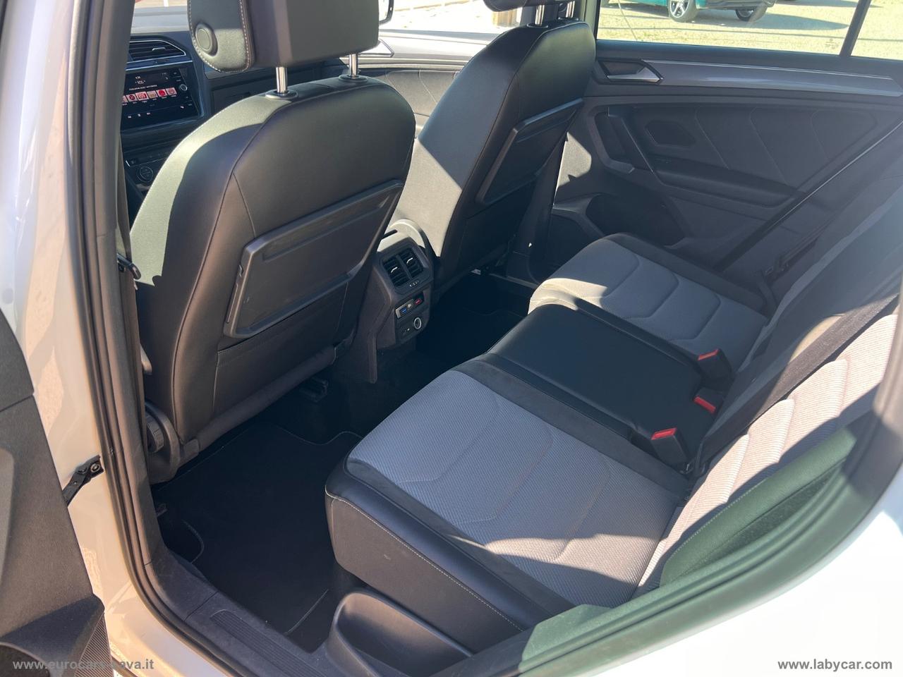 VOLKSWAGEN Tiguan 2.0 TDI DSG 4MOTION Sport BMT R-LINE