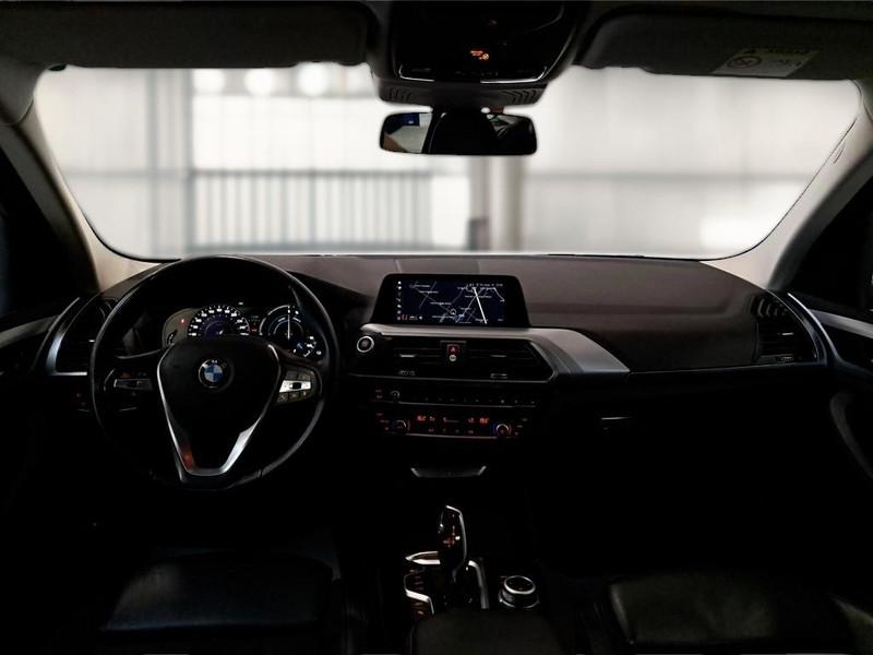 BMW X3 xDrive 30e Business Advantage Autom.