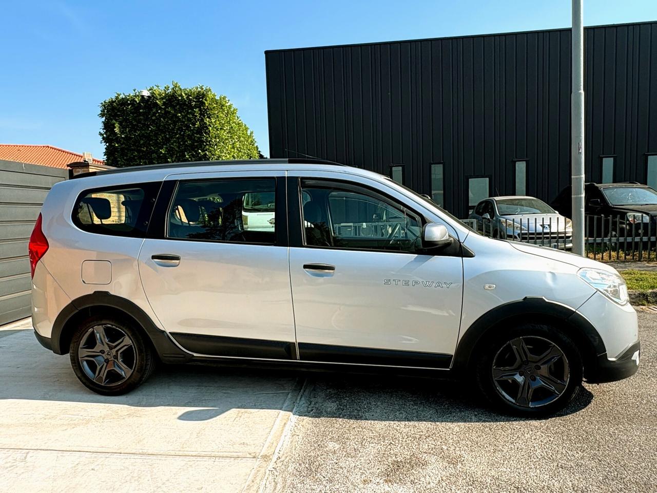 DACIA LODGY 1.5D 6m-7POSTI- 49800km-FULL-2018