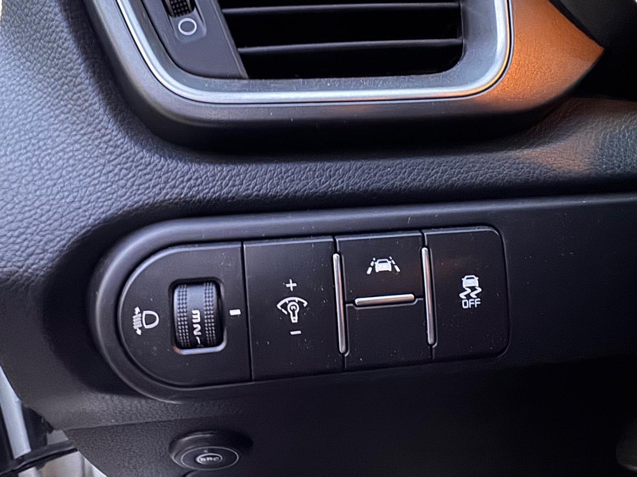 Kia Ceed 1.4 MPi GPL 5p. Neopaten garanzia 12 mesi