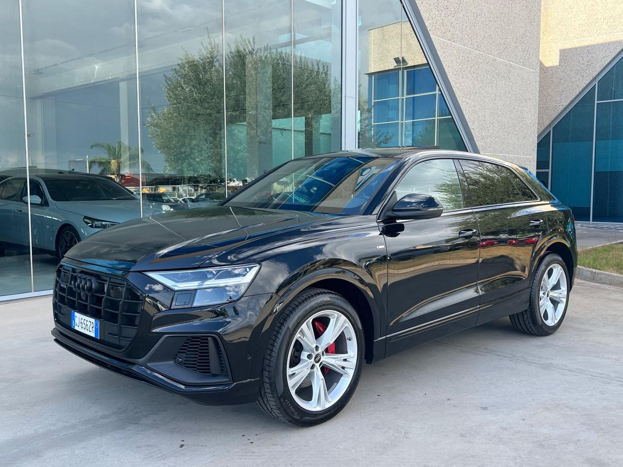 Audi Q8 55 3.0 340CV tfsi mhev Sport quattro tiptronic - possibilità noleggio no scoring