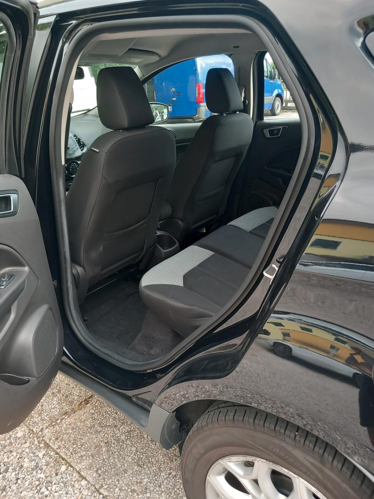 Ford EcoSport 1.5 TDCi 95 CV Business