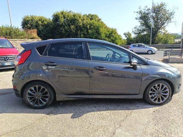 FORD Fiesta 1.5 TDCi 75CV 5 porte ST-Line