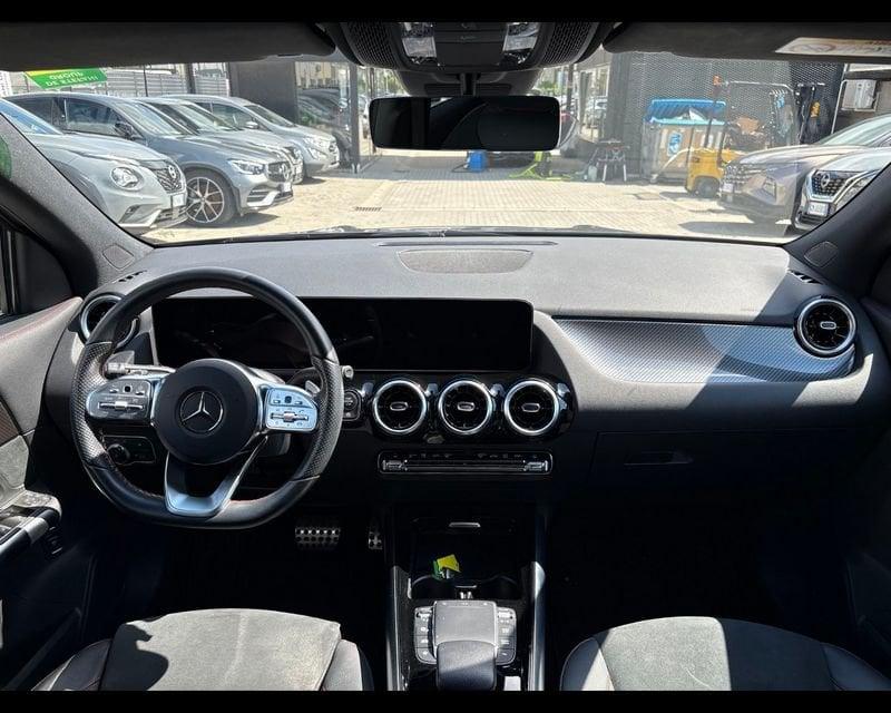 Mercedes-Benz GLA GLA 180 d Automatic Premium NIGHT-PACK
