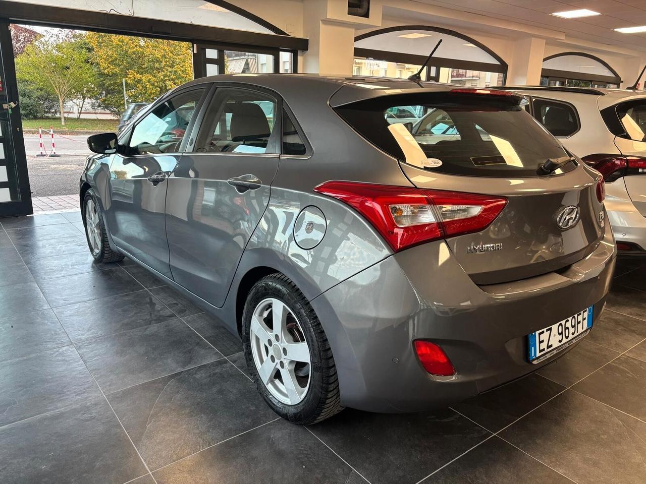 HYUNDAI I30 ANNO 2015 ds 1.6 ADATTA NEOPATENTATI KM 154 mila
