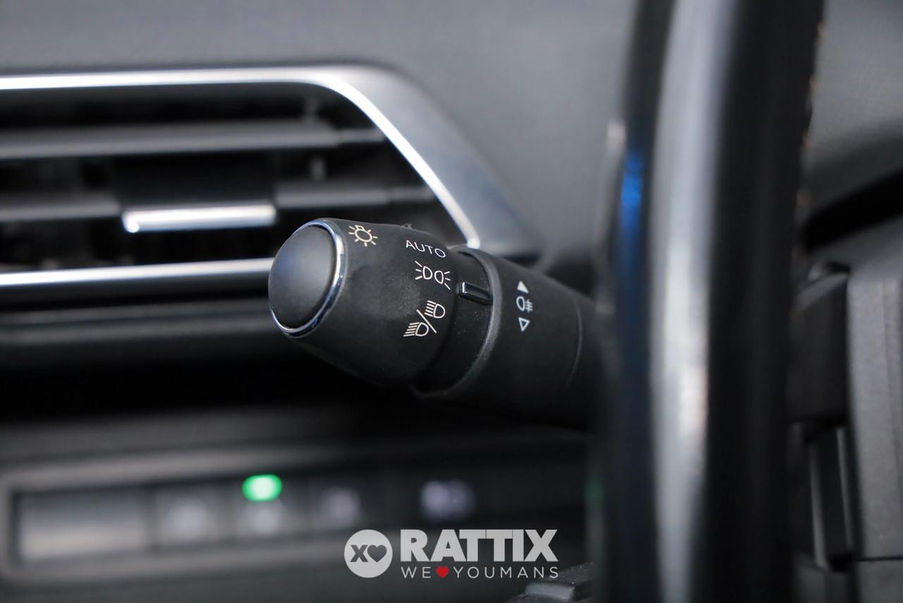 Peugeot 3008 1.6 Hybrid 225CV GT Pack e-EAT8 + tetto apribile