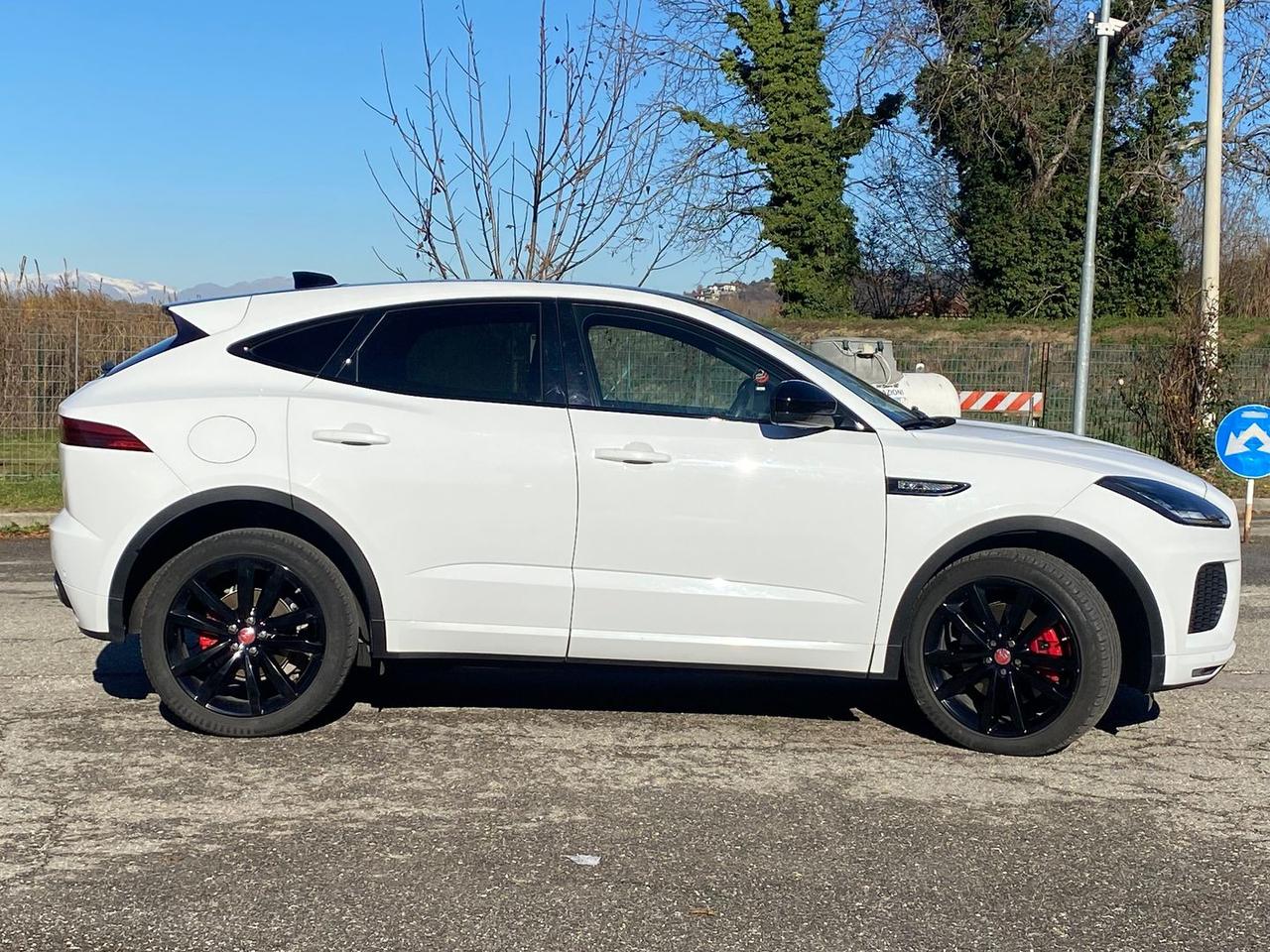 Jaguar E-Pace R-Dynamic HSE D 150 #8021