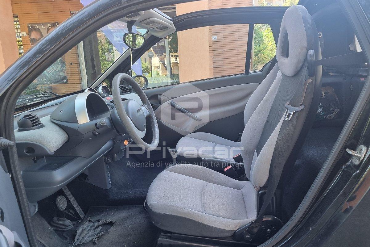 SMART fortwo 700 cabrio pure (45 kW)