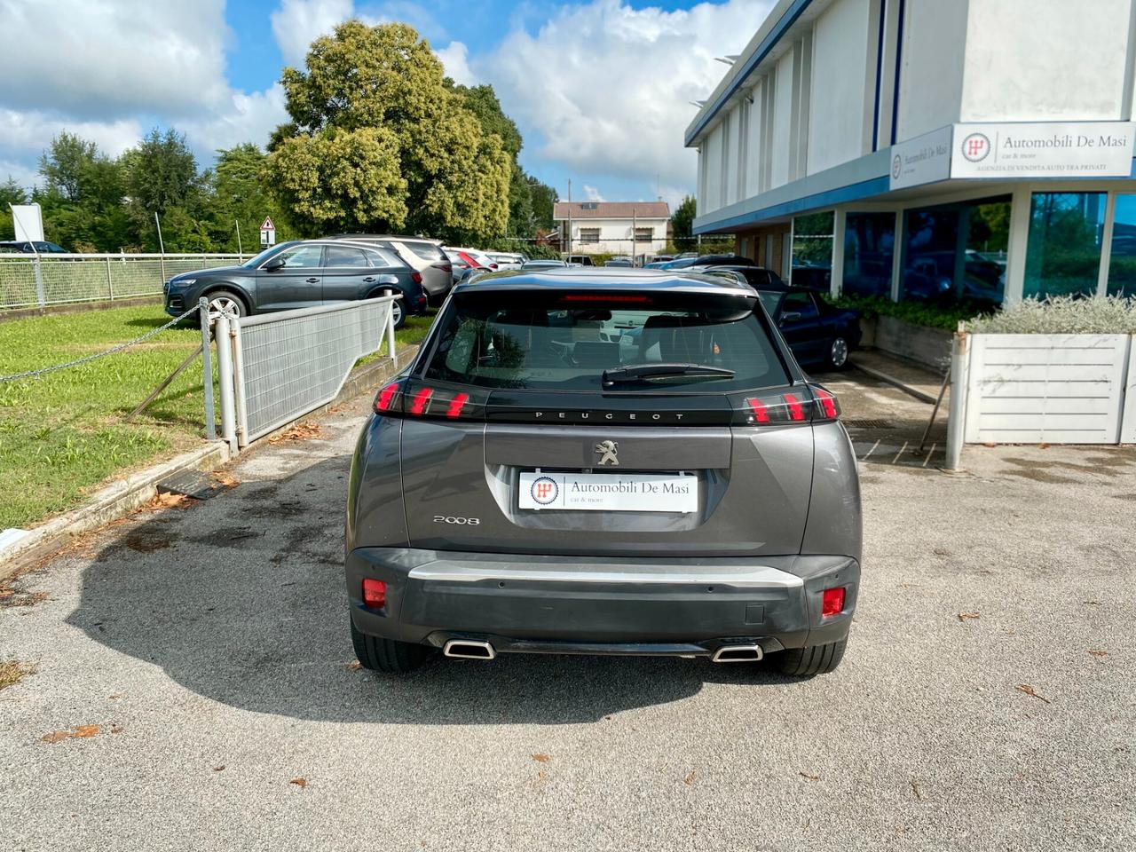 Peugeot 2008 1.2 puretech Active Pack 130cv CINGHIA SOSTITUITA