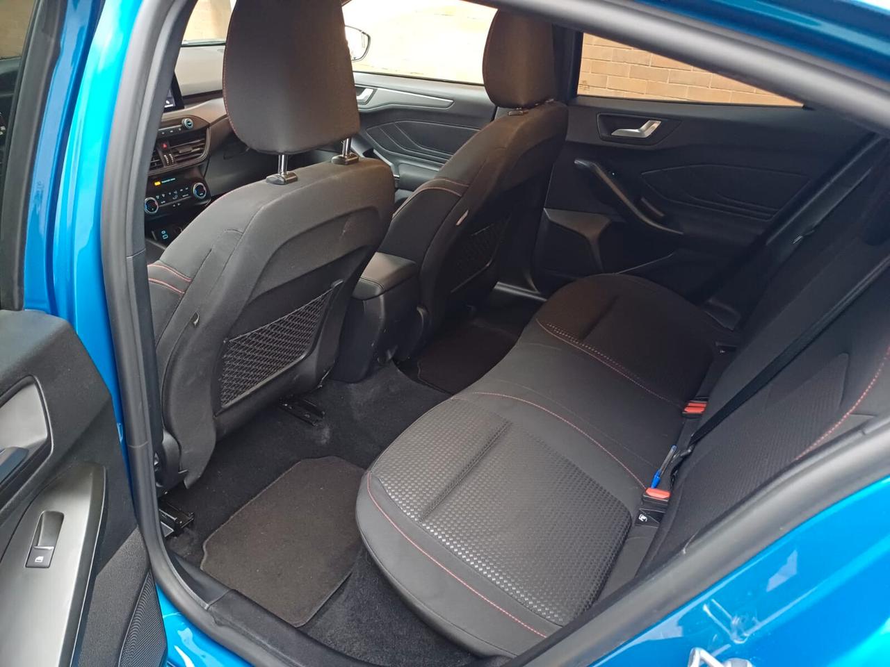 Ford Focus 1.0 EcoBoost Hybrid 125 CV Powershift 5p. ST-Line