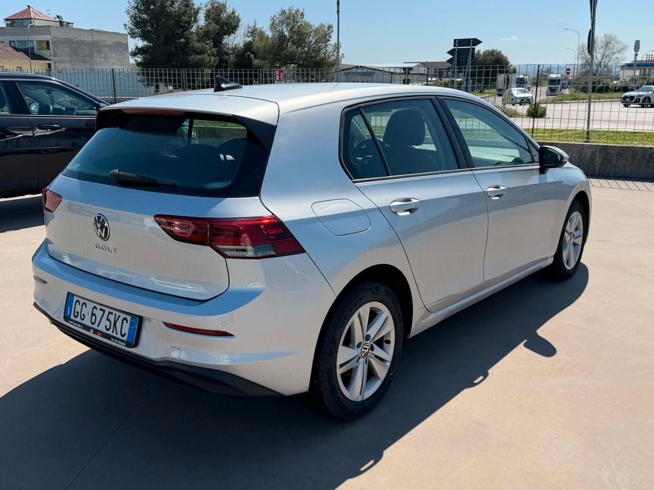 Volkswagen Golf 2.0 TDI 150 CV DSG SCR Life IVA ESPOSTA