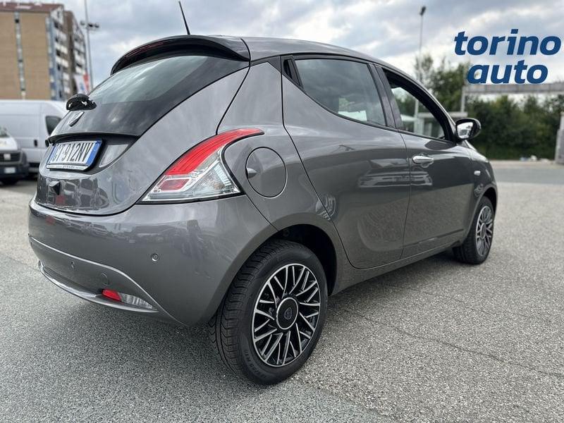 Lancia Ypsilon Ypsilon 1.0 FireFly 5 porte S&S Hybrid Oro