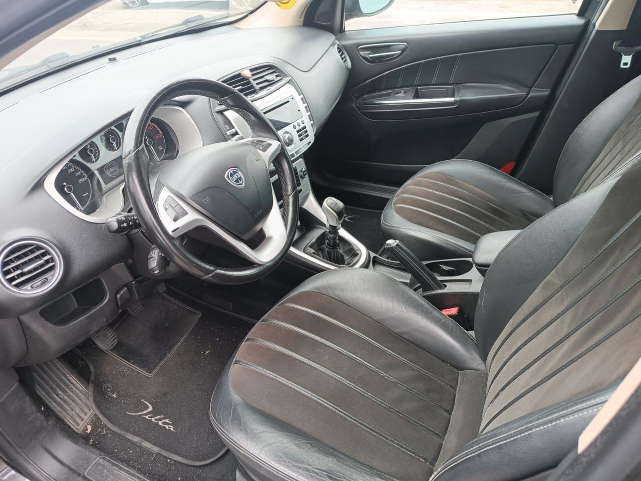 Lancia Delta 1.6 MJT DPF Oro