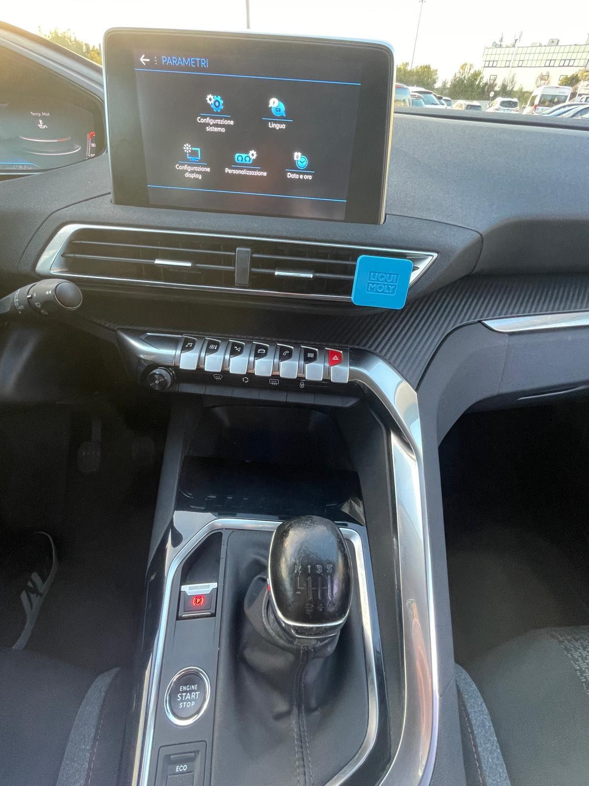 Peugeot 3008 BlueHDi 130 S&S EAT8 Active Pack