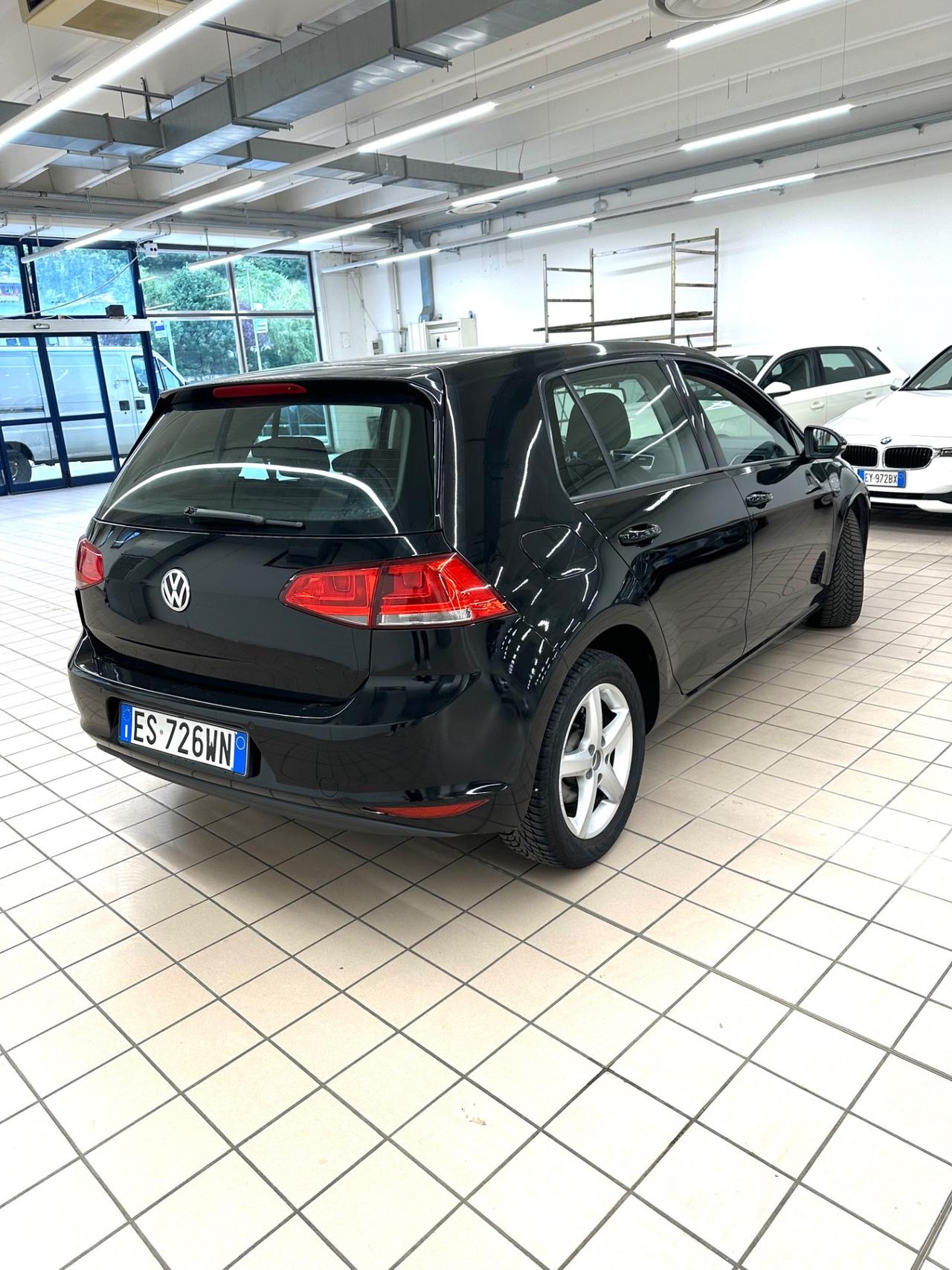 Volkswagen Golf 1.6 TDI 5p. Trendline BlueMotion Technology