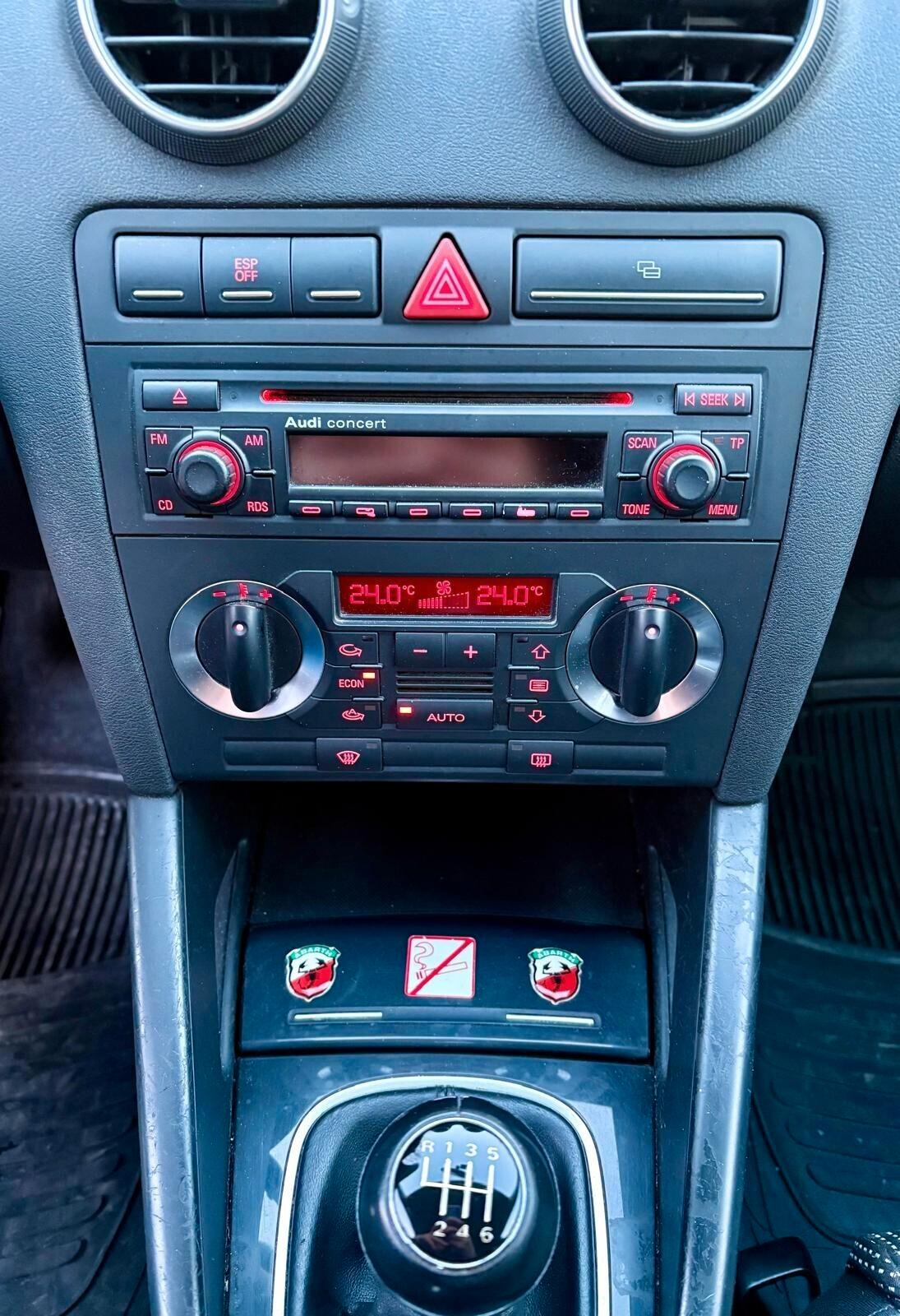 Audi A3 SPB 2.0 TDI Attraction - UNICO PROPRIETARIO