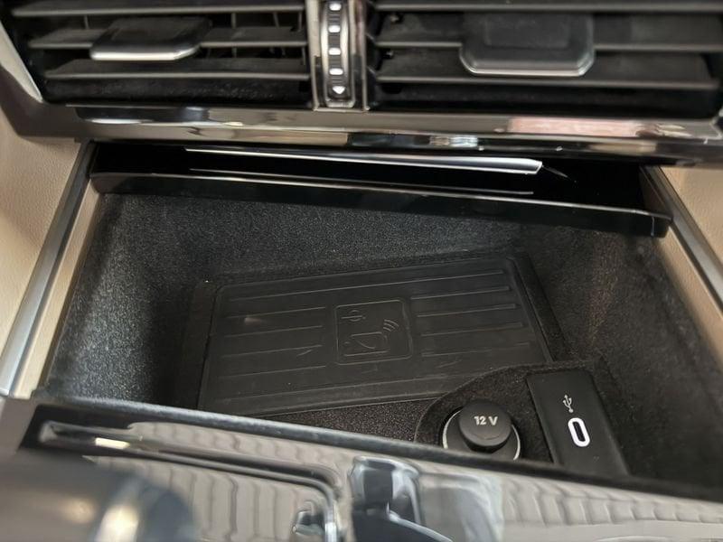 Volkswagen Touareg 3.0 V6 TDI SCR Atmosphere