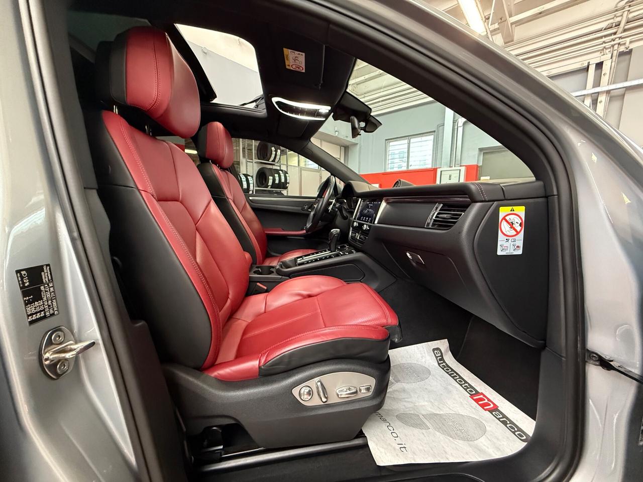 Porsche Macan 2.0 T GARANZIA 12 porsche approved SOLO KM 29.000