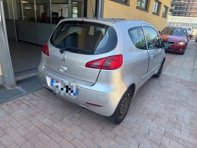 MITSUBISHI Colt 1.3 16V 5p. Instyle