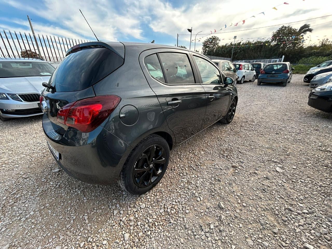 Opel Corsa 1.4 90CV GPL Tech Coupé Innovation