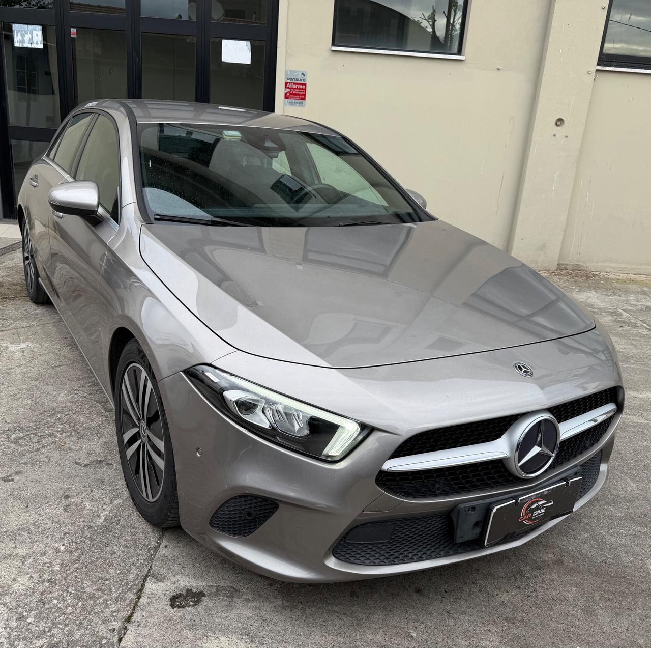 Mercedes-benz A 180 d Automatic Premium ok neopatentato