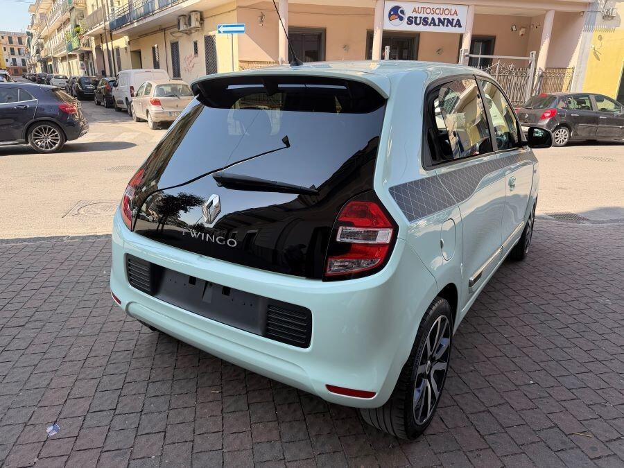 RENAULT TWINGO 900 90 AUTOM PARISIENNE CERTIFICATA