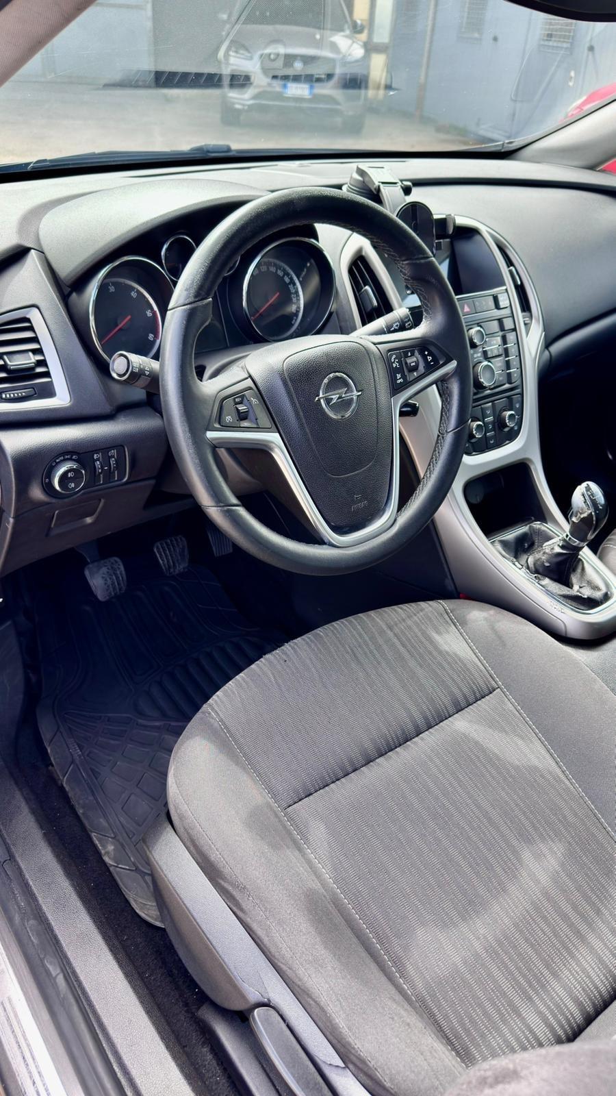 Opel Astra 1.7 CDTI 125CV 5 porte Cosmo