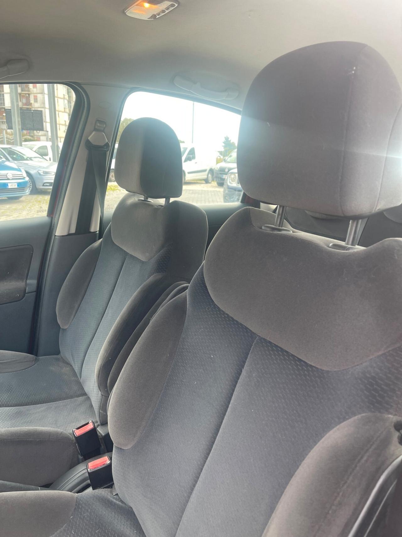 Citroen C3 1.4 HDi 70CV