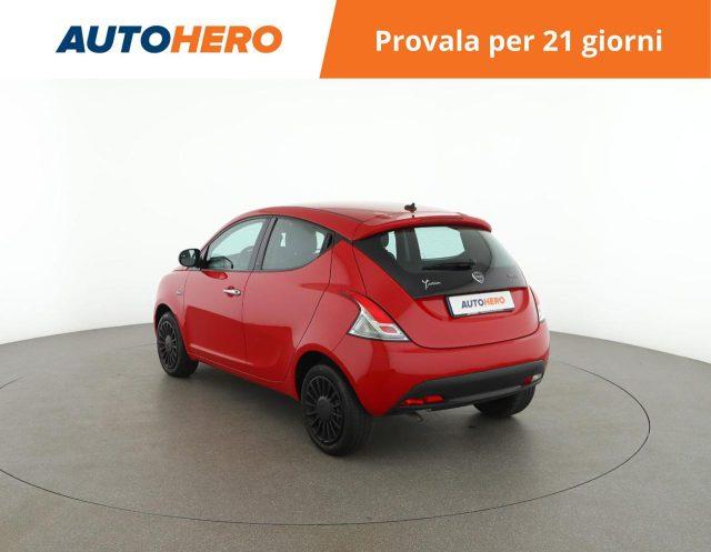 LANCIA Ypsilon 1.0 FireFly 5 porte S&S Hybrid Ecochic Silver