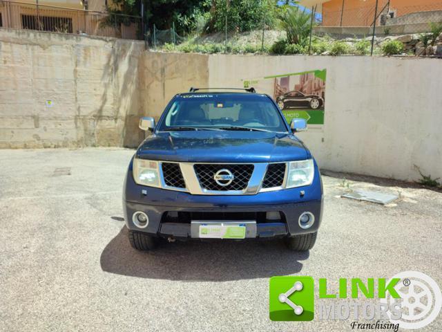 NISSAN Pathfinder 2.5 dCi LE Platinum