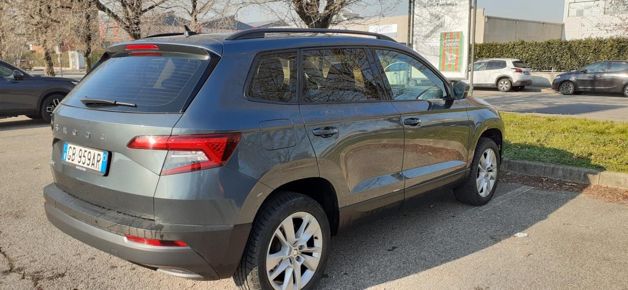 Skoda Karoq 1.0 TSI Ambition 115 CV