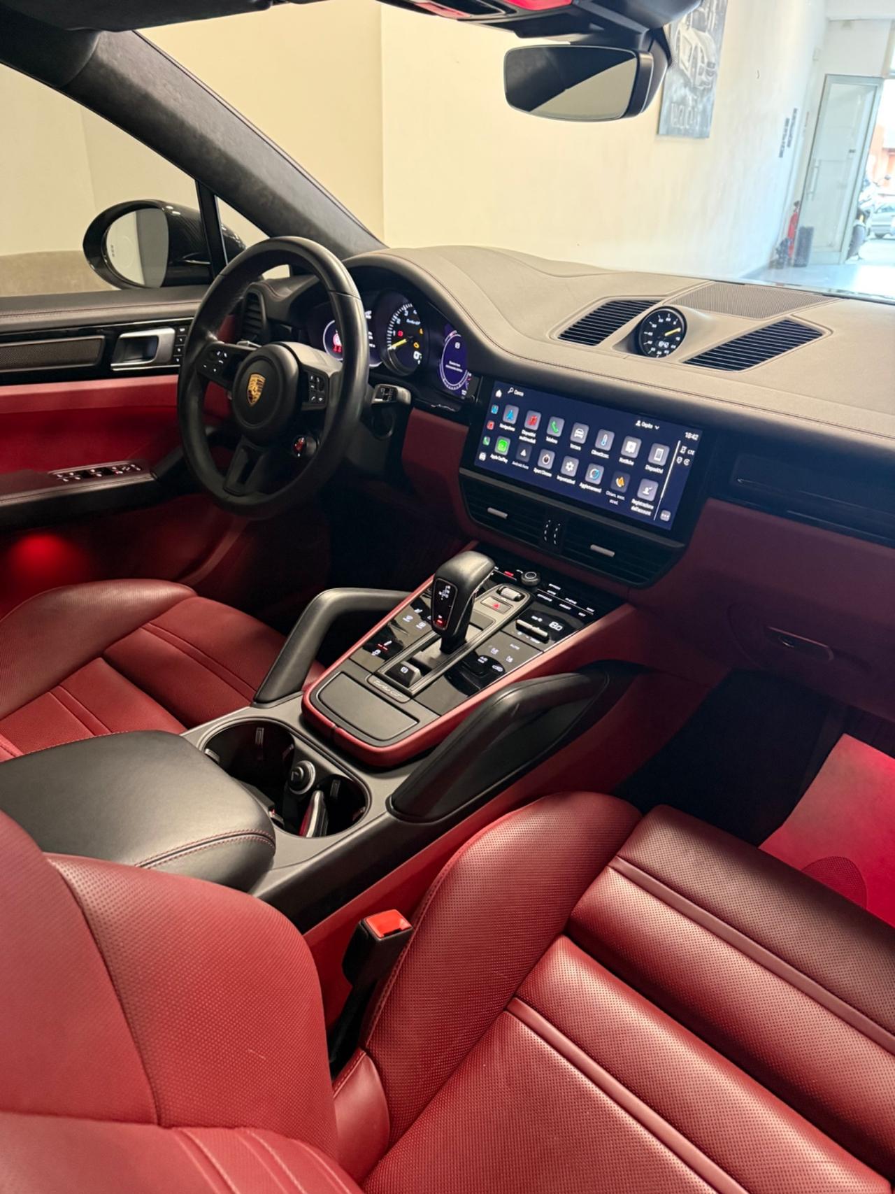 Porsche Cayenne Coupé 4.0 Turbo GT