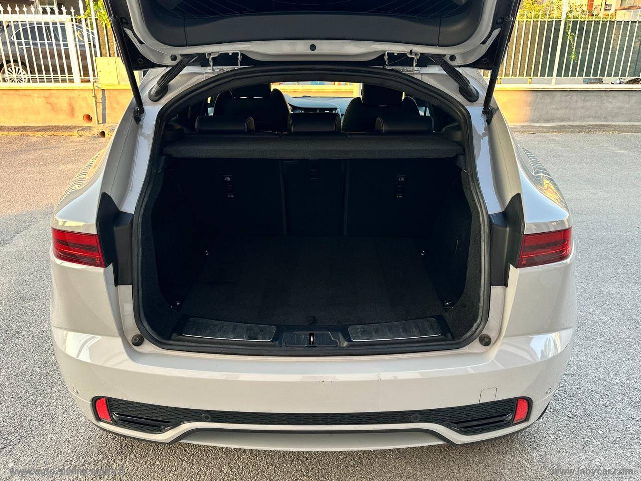 JAGUAR E-Pace 2.0D I4 204CV AWD Auto R-Dyn. S